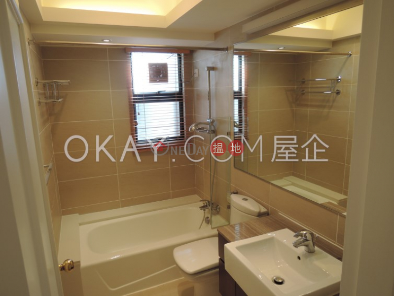 Stylish 3 bedroom in Mid-levels Central | Rental | The Royal Court 帝景閣 Rental Listings