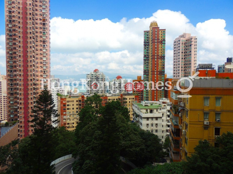 Property Search Hong Kong | OneDay | Residential Rental Listings | 3 Bedroom Family Unit for Rent at Realty Gardens