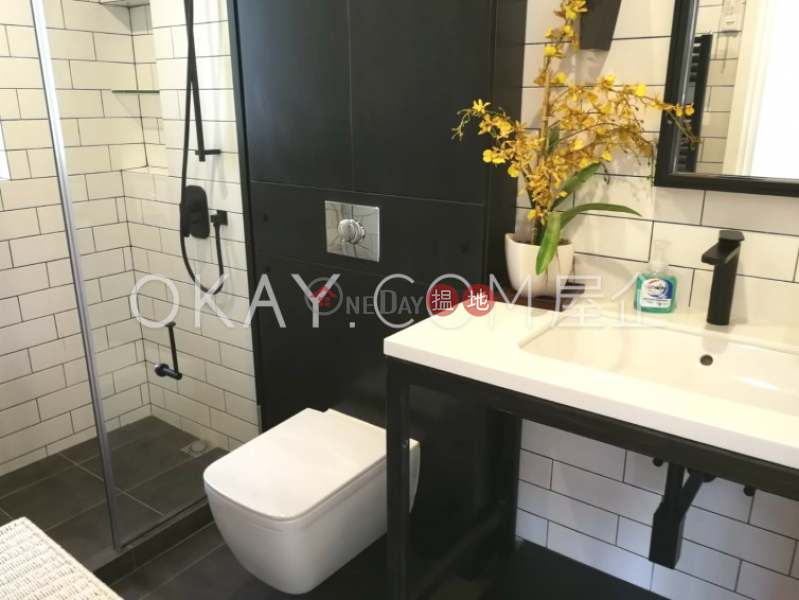 Property Search Hong Kong | OneDay | Residential, Sales Listings | Exquisite 3 bed on high floor with sea views & parking | For Sale