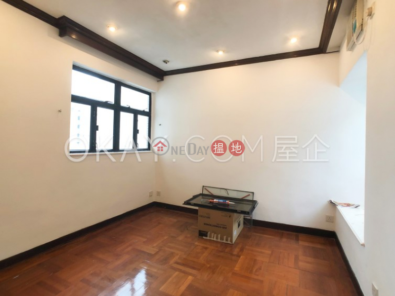 Elegant 3 bedroom on high floor with balcony & parking | Rental 33 Conduit Road | Western District, Hong Kong | Rental | HK$ 33,000/ month