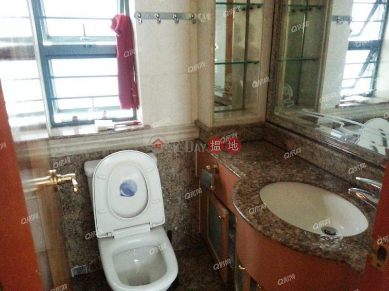 Property Search Hong Kong | OneDay | Residential | Sales Listings, Block 2 East Point City | 2 bedroom Mid Floor Flat for Sale
