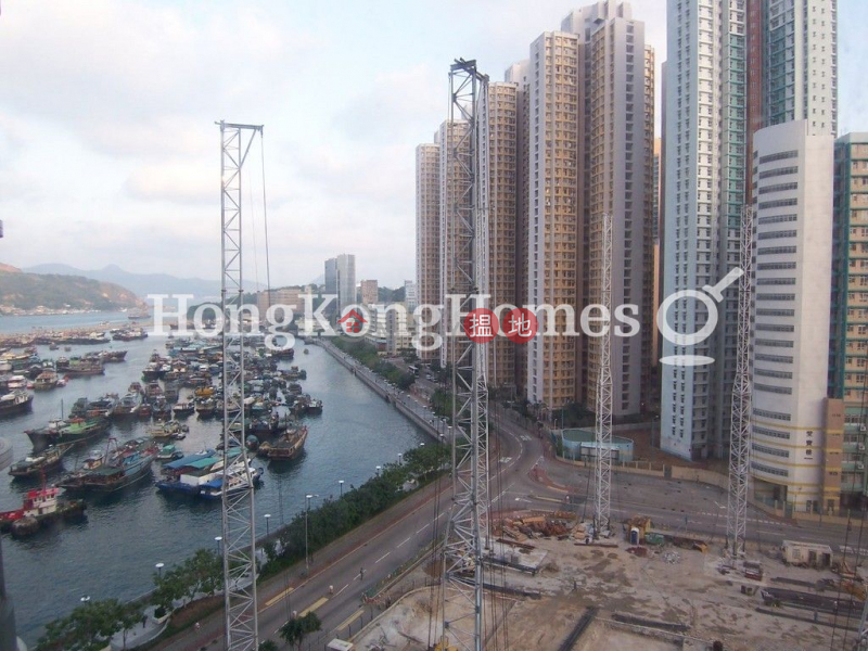 Property Search Hong Kong | OneDay | Residential | Rental Listings | 3 Bedroom Family Unit for Rent at L\'Hiver (Tower 4) Les Saisons