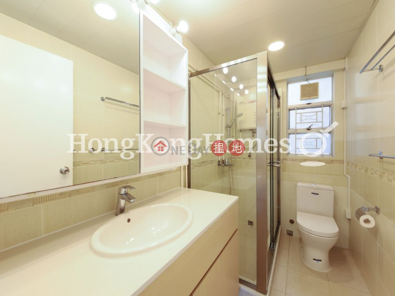 HK$ 53,000/ month Block 19-24 Baguio Villa, Western District, 3 Bedroom Family Unit for Rent at Block 19-24 Baguio Villa