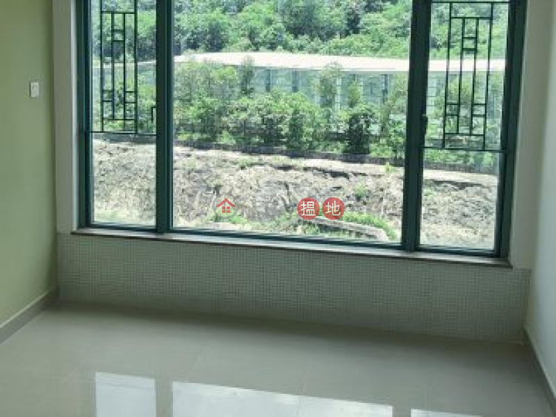 HK$ 24,000/ month, Monte Vista Block 6 Ma On Shan | Great value 3-bedroom apartment.