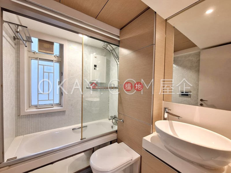 Gorgeous 3 bedroom with balcony | For Sale | 108 Hollywood Road | Central District | Hong Kong | Sales, HK$ 19.8M