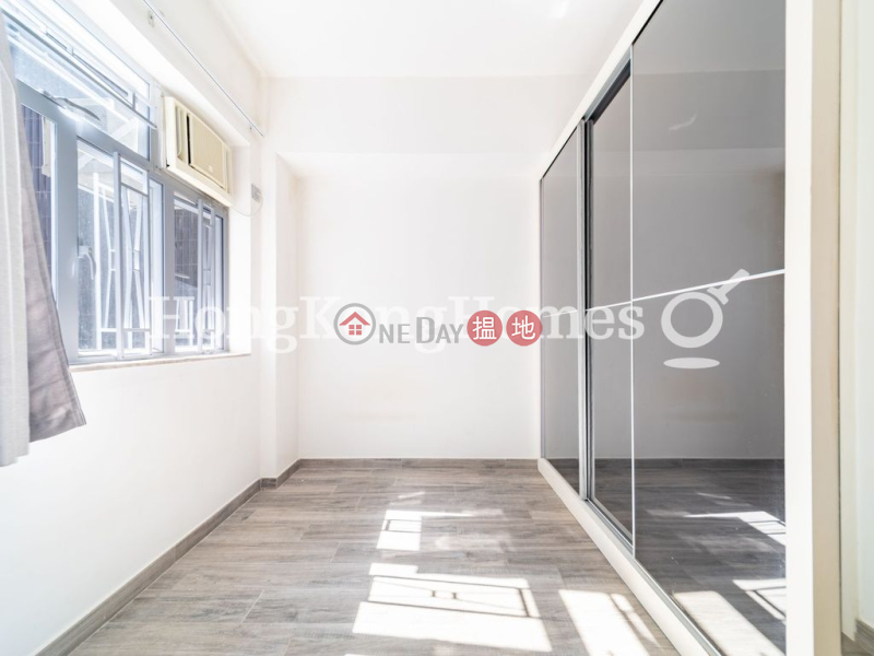 3 Bedroom Family Unit for Rent at Piu Chun Building | 316-320 Des Voeux Road West | Western District Hong Kong, Rental HK$ 30,000/ month