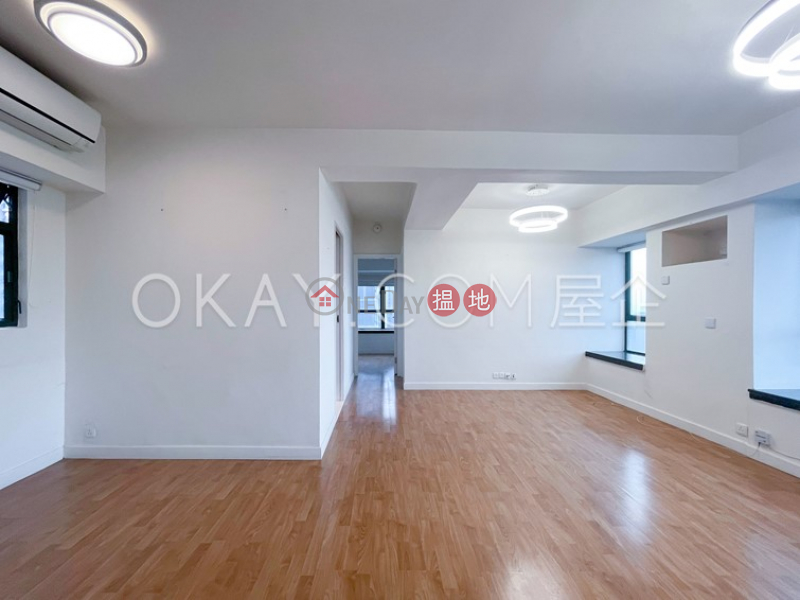 Property Search Hong Kong | OneDay | Residential | Rental Listings Tasteful 2 bedroom on high floor with sea views | Rental