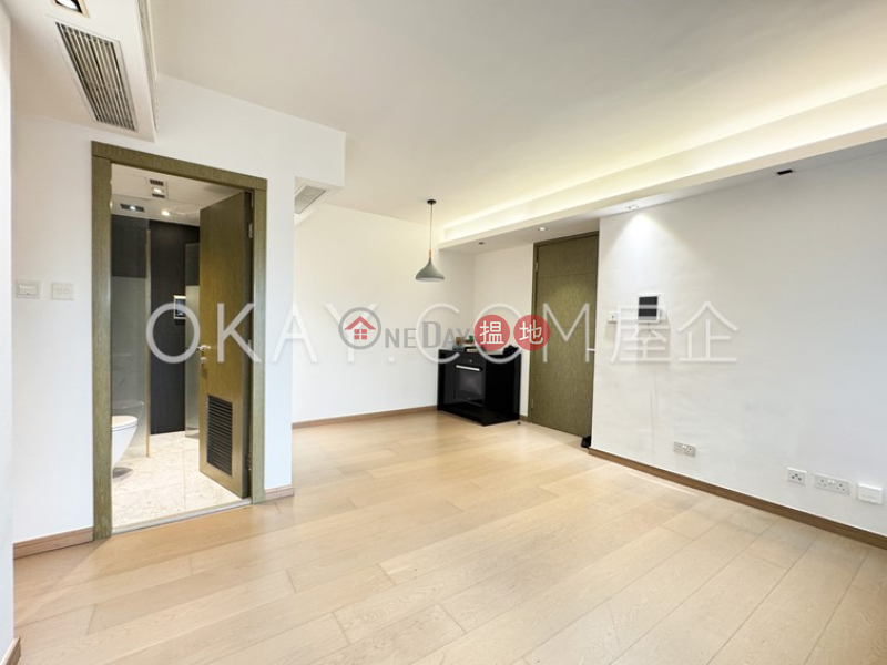 Property Search Hong Kong | OneDay | Residential | Sales Listings Unique 2 bedroom on high floor with balcony | For Sale