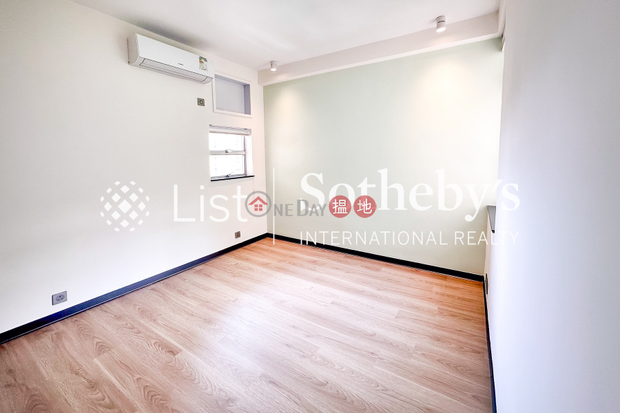 Property for Rent at Block 28-31 Baguio Villa with 2 Bedrooms | 550 Victoria Road | Western District | Hong Kong | Rental, HK$ 45,000/ month