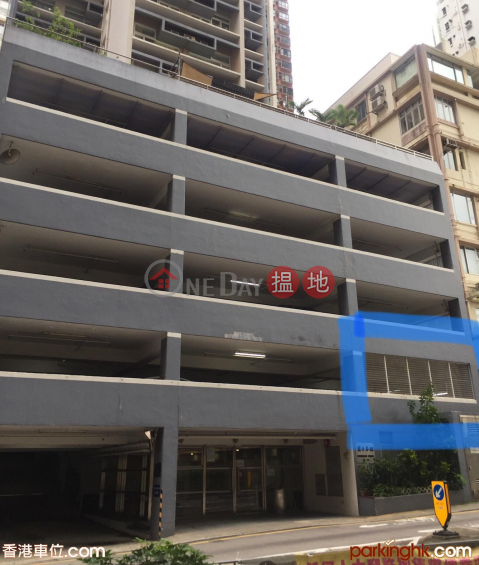 Mid-Levels 1/F Covered Parking, 24 hr security, close to escalators and bus stop | Robinson Crest 賓士花園 _0