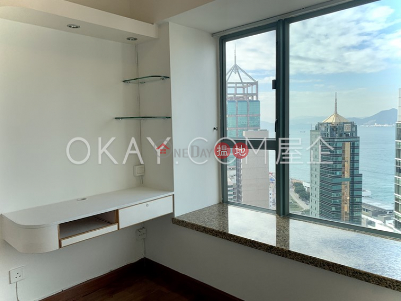 HK$ 33,500/ month Queen\'s Terrace Western District Gorgeous 2 bedroom on high floor with harbour views | Rental