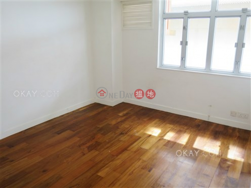 HK$ 58,000/ month, Bowen Verde | Wan Chai District, Efficient 4 bedroom on high floor with parking | Rental