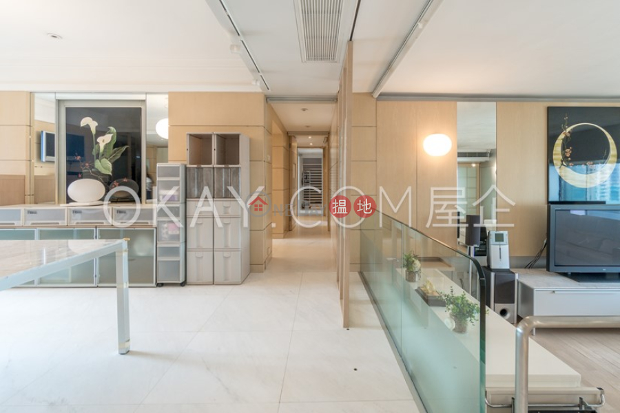 Efficient 3 bed on high floor with balcony & parking | Rental 8A Old Peak Road | Central District | Hong Kong Rental, HK$ 148,000/ month