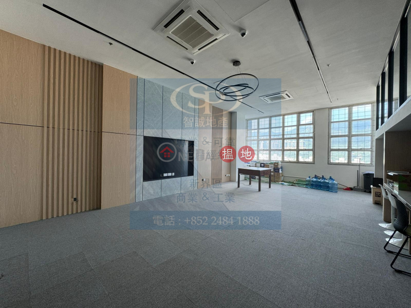 Property Search Hong Kong | OneDay | Industrial Sales Listings Tsuen Wan Cable TV Tower: grand lobby, well-decorated with loft