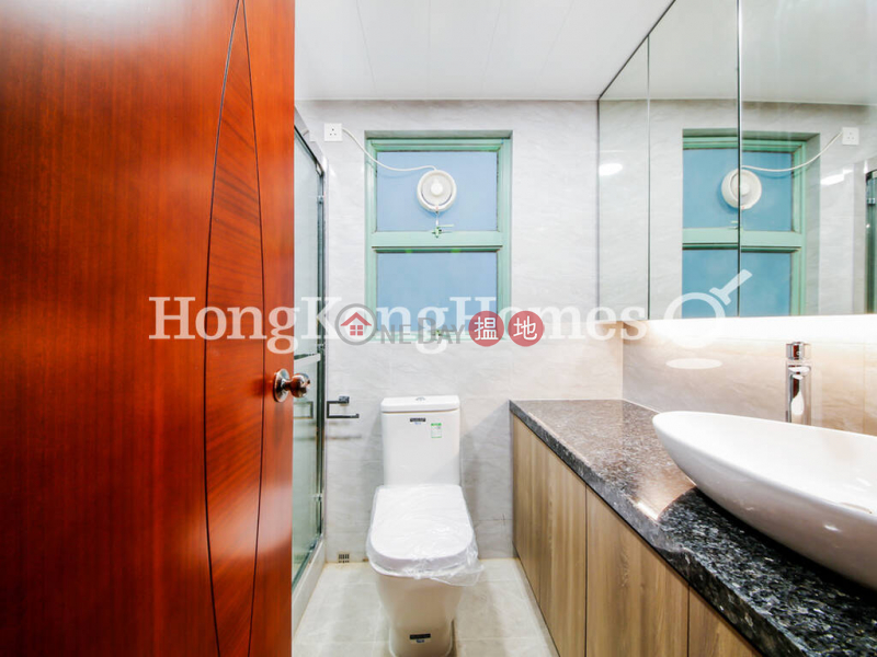 Property Search Hong Kong | OneDay | Residential Rental Listings | 3 Bedroom Family Unit for Rent at Goldwin Heights