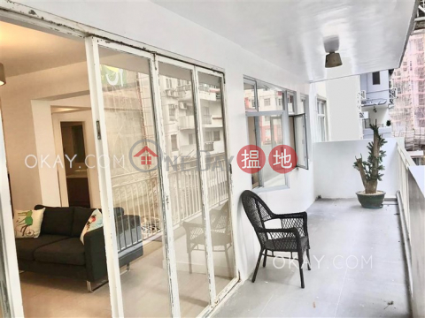 Efficient 2 bedroom with balcony | For Sale | Newtown Mansion 新唐大廈 _0