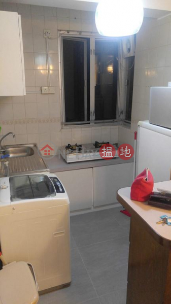 Flat for Rent in Tower 1 Hoover Towers, Wan Chai | 15 Sau Wa Fong | Wan Chai District | Hong Kong Rental HK$ 21,000/ month