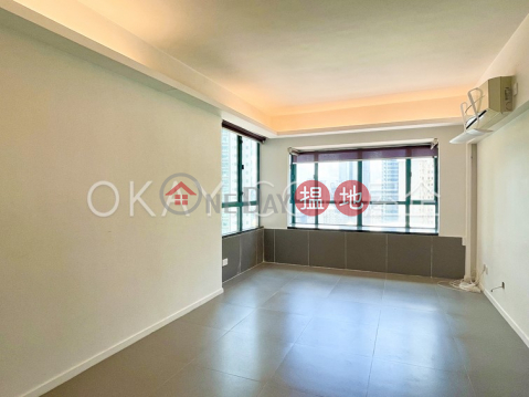 Gorgeous 3 bedroom in Mid-levels West | For Sale | Prosperous Height 嘉富臺 _0