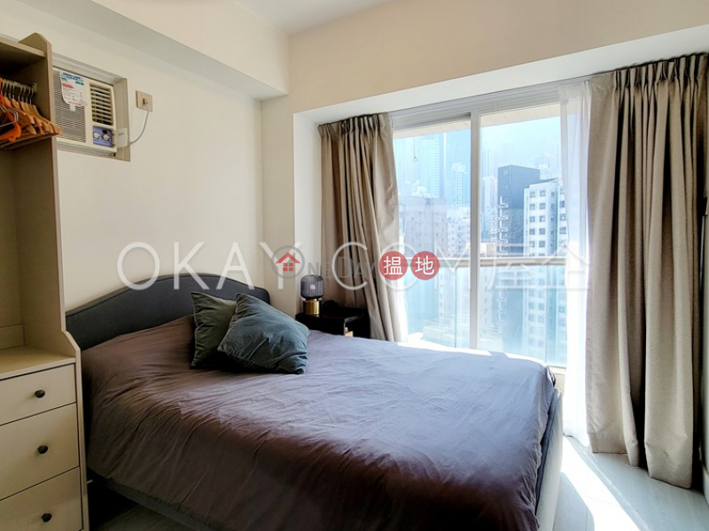 HK$ 28,000/ month Talon Tower | Western District Popular 1 bedroom on high floor with balcony | Rental