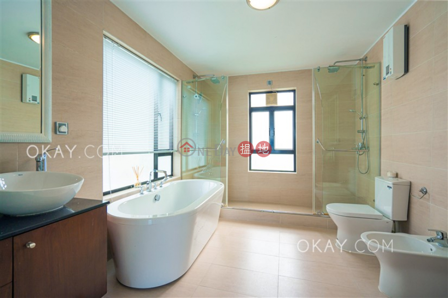 HK$ 83,000/ month Tai Hang Hau Village Sai Kung, Luxurious house with rooftop, terrace & balcony | Rental