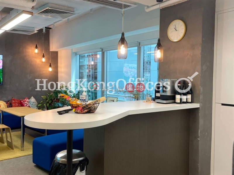 Office Unit for Rent at Pearl Oriental House | Pearl Oriental House 明珠行 Rental Listings