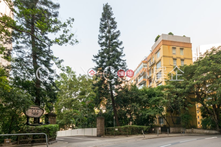 Property Search Hong Kong | OneDay | Residential | Sales Listings | Rare 2 bedroom on high floor with balcony & parking | For Sale
