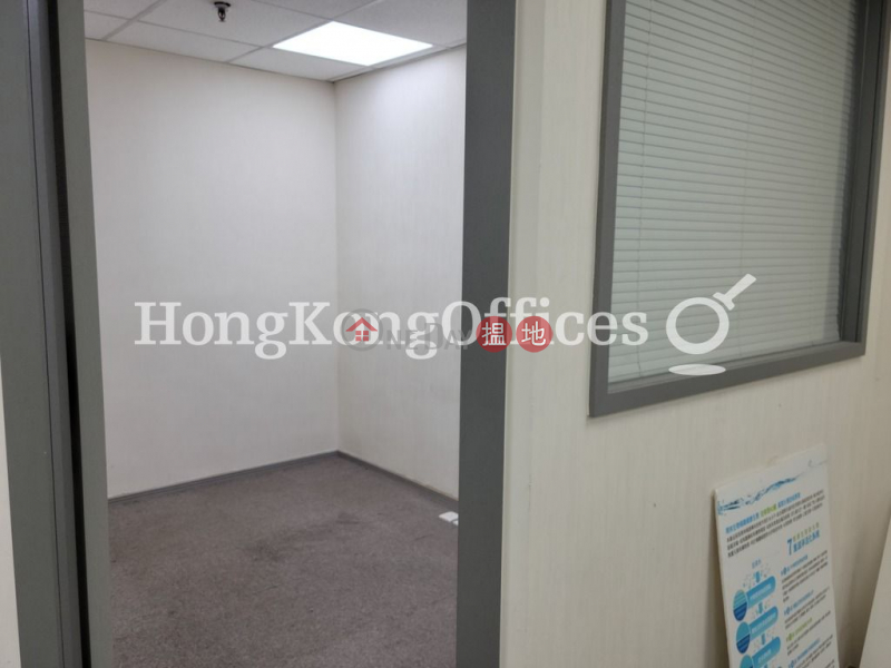 HK$ 40,014/ month | Wing Kwok Centre | Yau Tsim Mong, Office Unit for Rent at Wing Kwok Centre