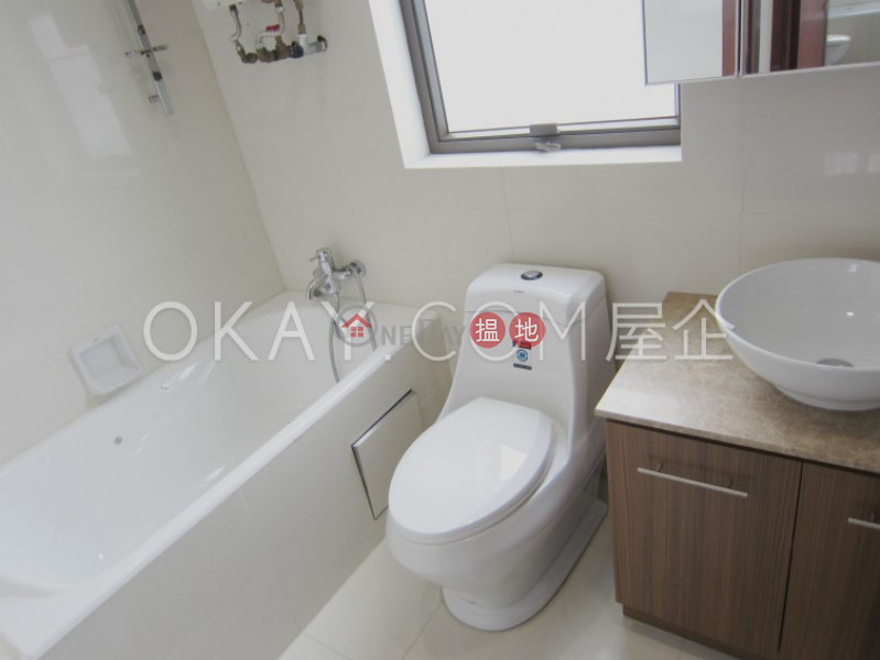 HK$ 36,000/ month | La Caleta Sai Kung | Gorgeous house with rooftop, balcony | Rental