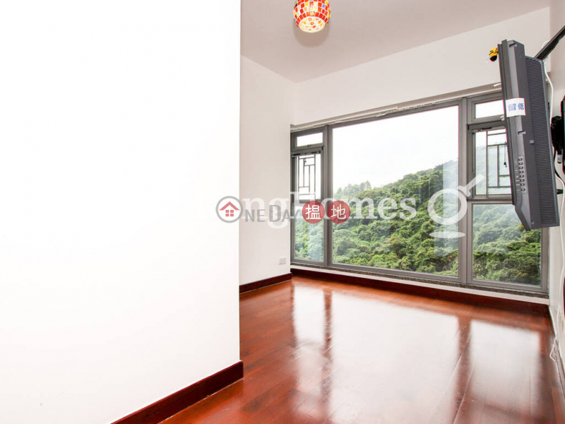 HK$ 38,000/ month Serenade, Wan Chai District 3 Bedroom Family Unit for Rent at Serenade