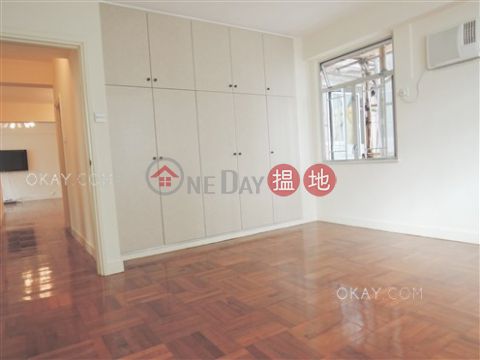 Unique 3 bedroom on high floor with parking | For Sale | Fine Mansion 豐寧大廈 _0