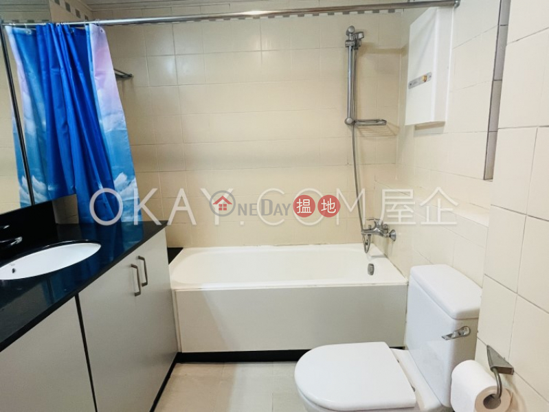 Charming 2 bedroom in Sheung Wan | Rental | Hollywood Terrace 荷李活華庭 Rental Listings