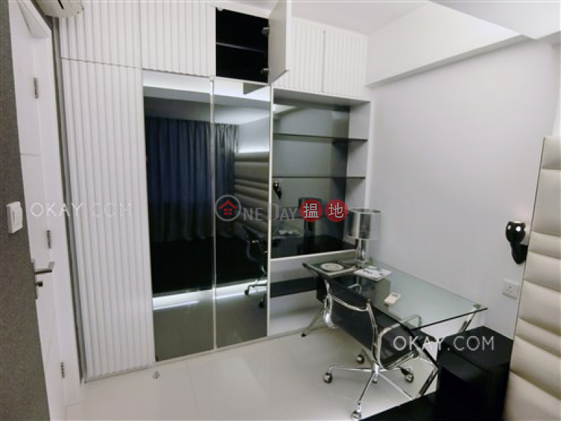 HK$ 26,000/ month Paterson Building Wan Chai District | Generous 2 bedroom with terrace | Rental