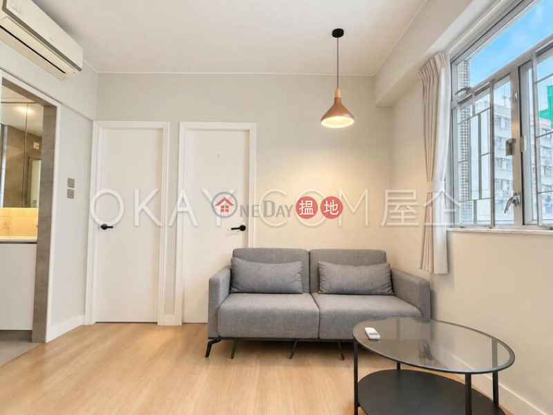 HK$ 7.5M | Jadestone Court | Western District, Lovely 2 bedroom in Mid-levels West | For Sale