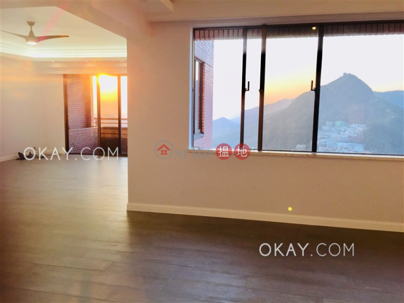 Stylish 3 bedroom with balcony & parking | For Sale | Parkview Heights Hong Kong Parkview 陽明山莊 摘星樓 Sales Listings