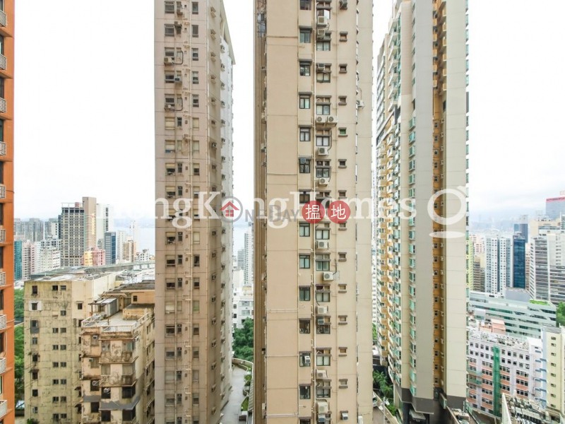 Property Search Hong Kong | OneDay | Residential | Rental Listings | 3 Bedroom Family Unit for Rent at Parkway Court