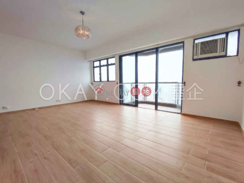 Lovely 3 bedroom on high floor with balcony & parking | For Sale | Beauty Court 雅苑 Sales Listings