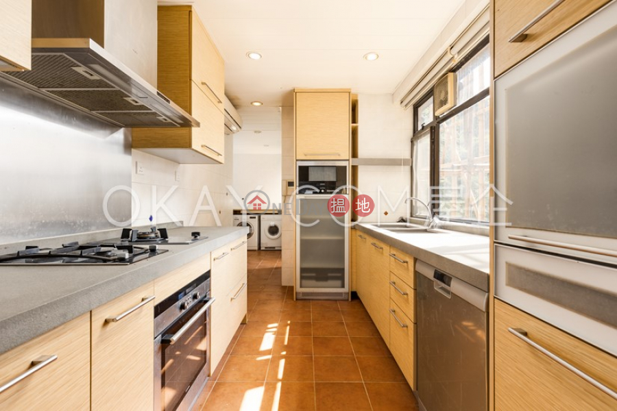 Efficient 4 bedroom with sea views & balcony | Rental | Pine Crest 松苑 Rental Listings