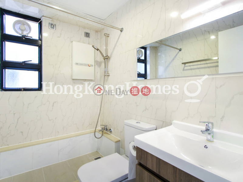 HK$ 32,800/ month Valiant Park, Western District 3 Bedroom Family Unit for Rent at Valiant Park