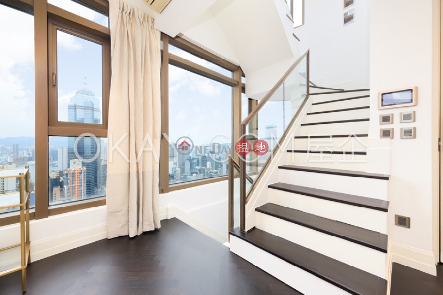 香港搵樓|租樓|二手盤|買樓| 搵地 | 住宅|出售樓盤2房2廁,極高層,露台CASTLE ONE BY V出售單位
