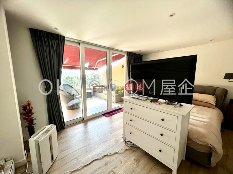 Lovely 5 bedroom on high floor with balcony | For Sale | Phase 1 Beach Village, 57 Seabird Lane 碧濤1期海燕徑57號 Sales Listings