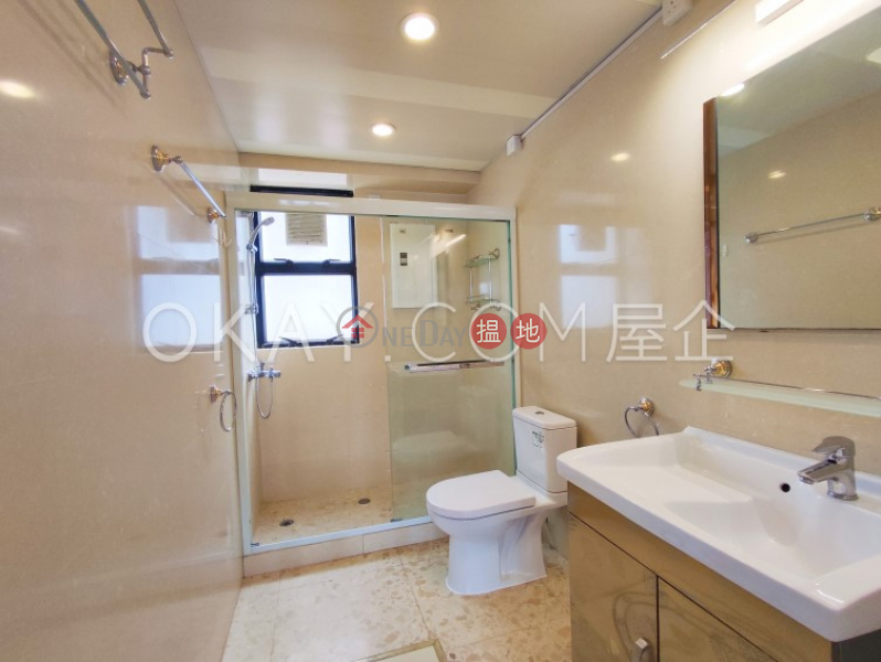 HK$ 51.5M, Beauty Court | Western District, Lovely 3 bedroom on high floor with balcony & parking | For Sale