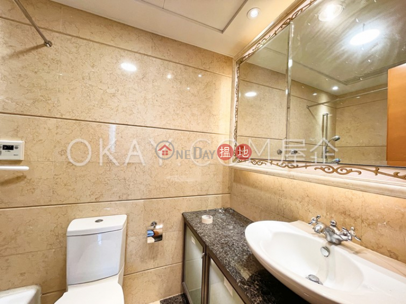 HK$ 47,000/ month The Arch Sky Tower (Tower 1),Yau Tsim Mong, Nicely kept 3 bedroom on high floor | Rental