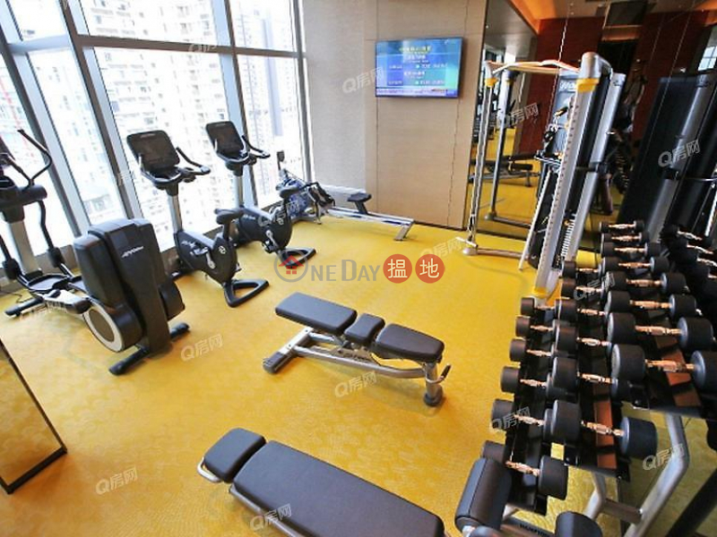 Property Search Hong Kong | OneDay | Residential, Sales Listings, King\'s Hill | 1 bedroom Mid Floor Flat for Sale