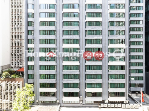 3 Bedroom Family Unit for Rent at Sai Kou Building | Sai Kou Building 世球大廈 _0