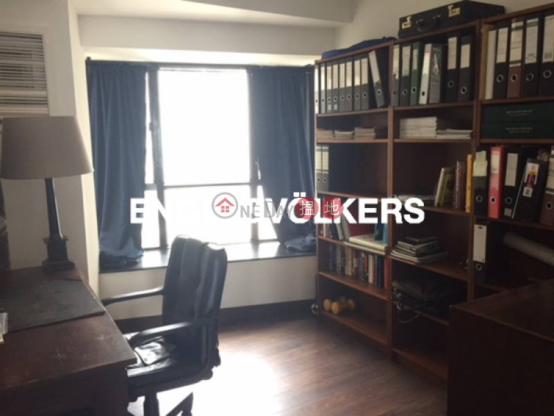 Property Search Hong Kong | OneDay | Residential | Sales Listings 3 Bedroom Family Flat for Sale in Central Mid Levels