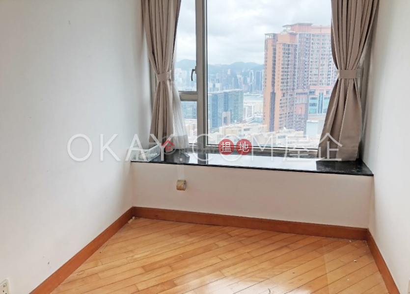 Charming 3 bedroom on high floor with balcony | For Sale | Sorrento 擎天半島 Sales Listings