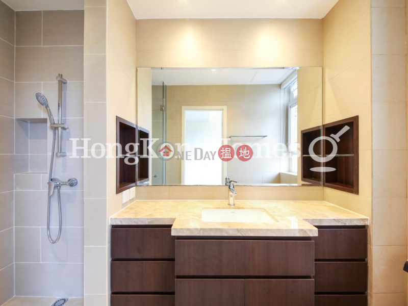 Property Search Hong Kong | OneDay | Residential | Sales Listings | 2 Bedroom Unit at Best View Court | For Sale