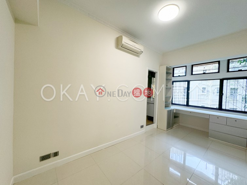 Property Search Hong Kong | OneDay | Residential, Rental Listings | Exquisite 3 bedroom with balcony & parking | Rental