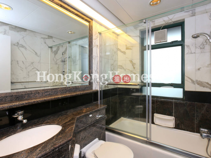 HK$ 69,000/ month, Hillsborough Court, Central District, 3 Bedroom Family Unit for Rent at Hillsborough Court