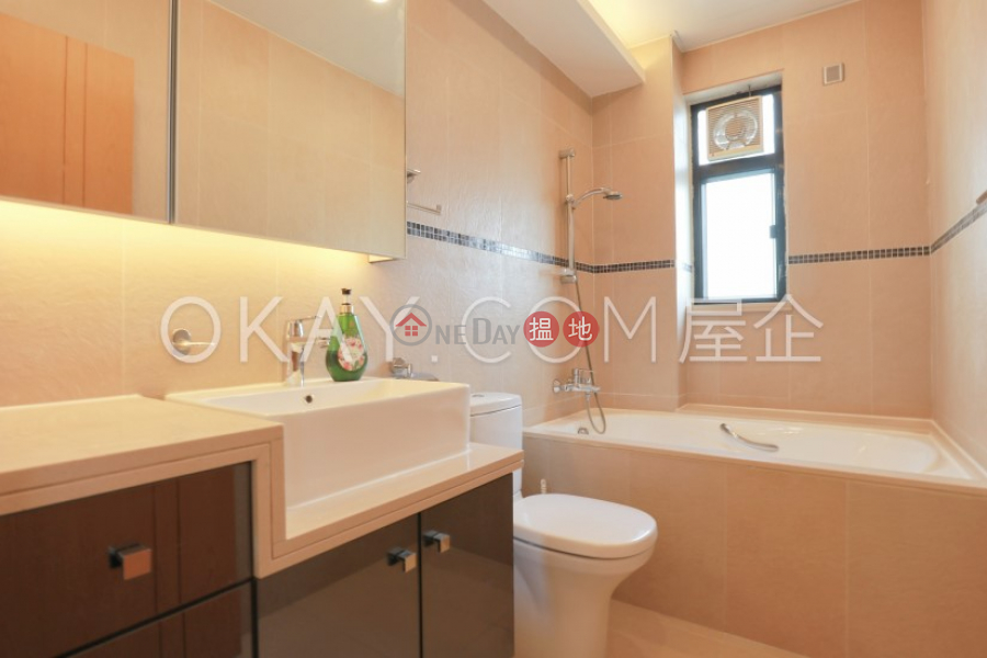 Property Search Hong Kong | OneDay | Residential | Rental Listings Lovely 2 bedroom on high floor with rooftop & parking | Rental